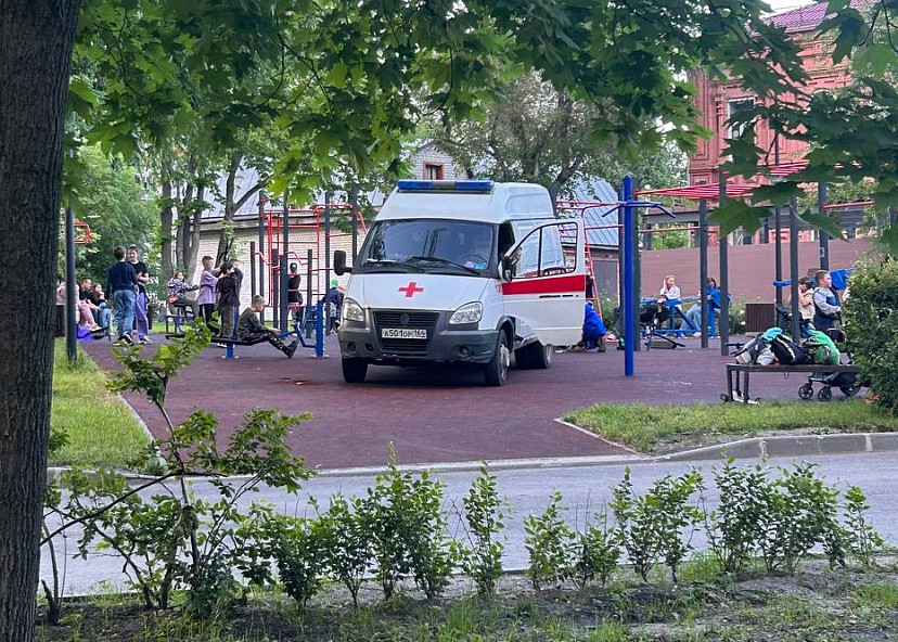 В Детском парке Саратова травмировался ребенок